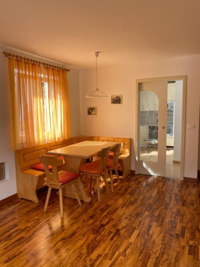 Amalia Apartment Santa Cristina Val Gardena Zewnętrze zdjęcie