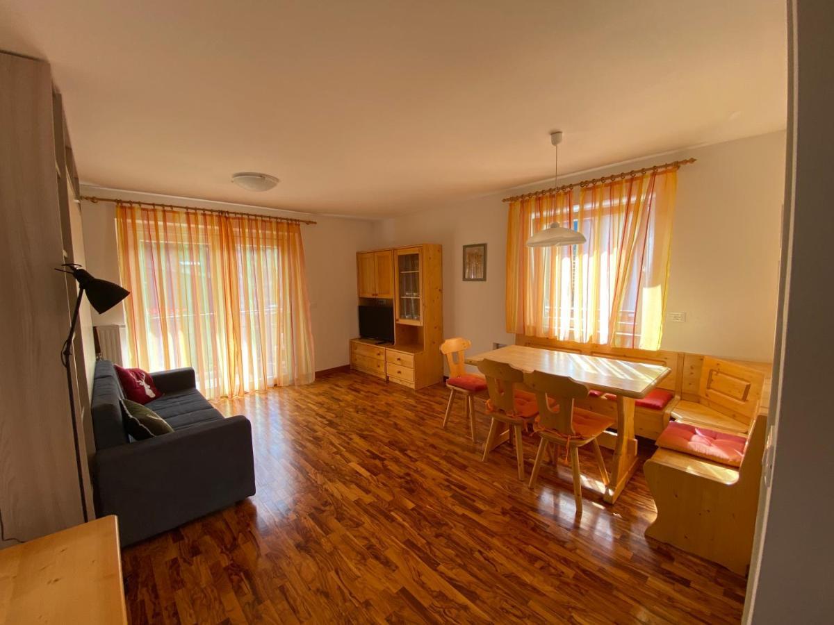 Amalia Apartment Santa Cristina Val Gardena Zewnętrze zdjęcie