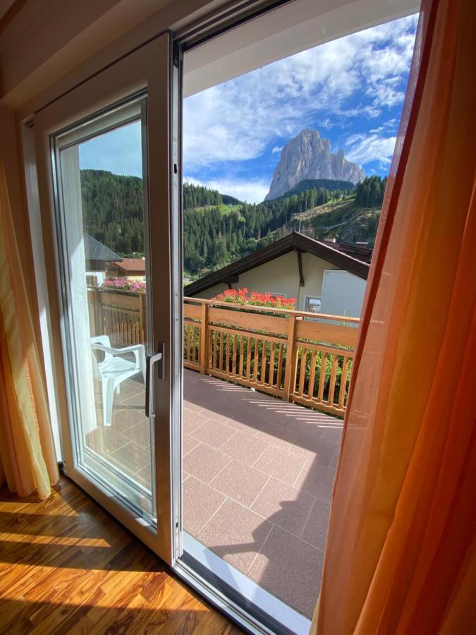 Amalia Apartment Santa Cristina Val Gardena Zewnętrze zdjęcie