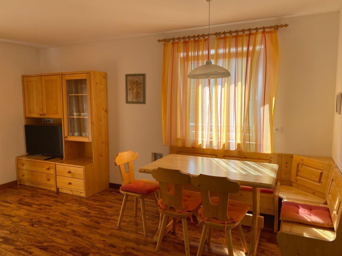 Amalia Apartment Santa Cristina Val Gardena Zewnętrze zdjęcie